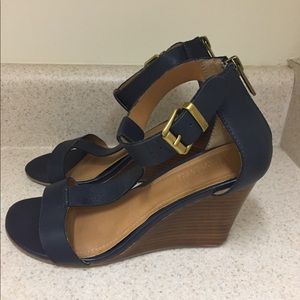 Navy Blue Wedges by Kenneth Cole Reaction💙